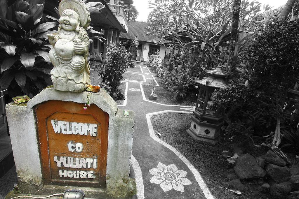 Hotel Yuliati House Ubud Esterno foto