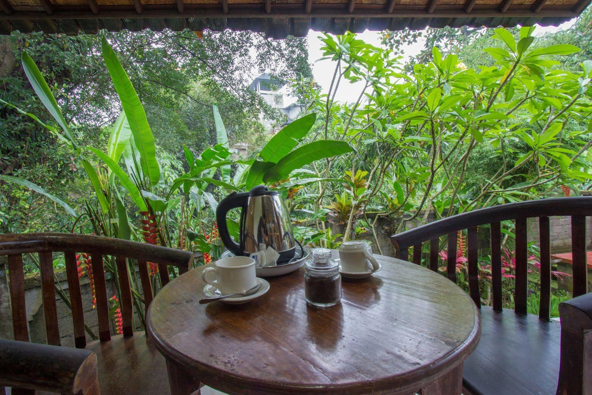 Hotel Yuliati House Ubud Esterno foto